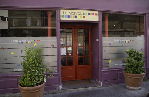 Clignancourt Hotel | Le Montclair Montmartre by River