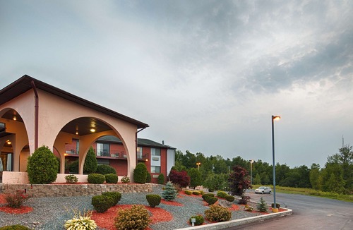 Monticello Hotel | Best Western Monticello