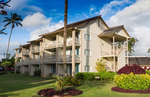Wailua Hotel | Aston Islander on The Beach