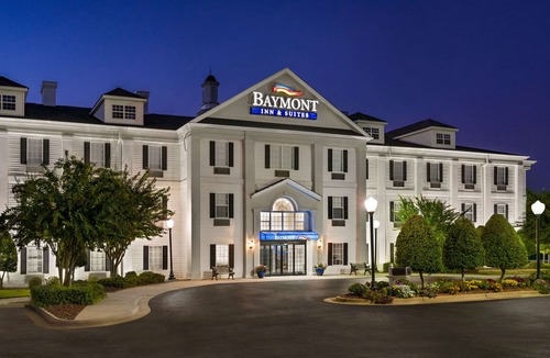 Henderson Hotel | Baymont by Wyndham Henderson Oxford