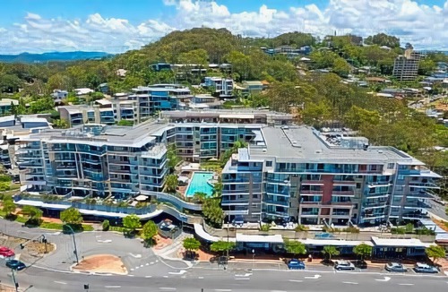Burleigh Heads Hotel | Swell Resort Burleigh Beach