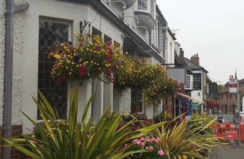 Eynsford Hotel | Castle Hotel