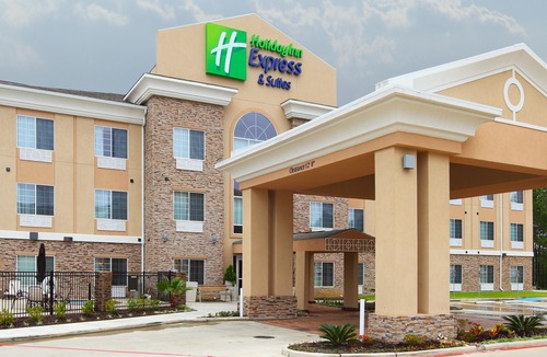 Carthage Hotel | Holiday Inn Express Hotel & Suites Carthage, an Ihg Hotel