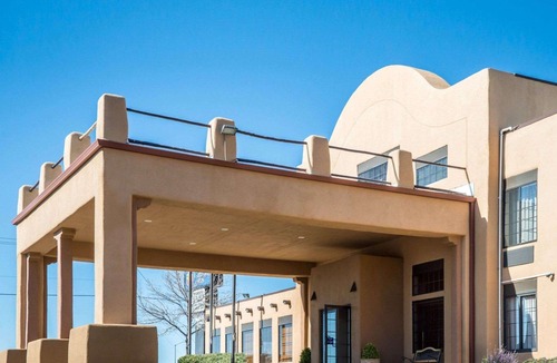 Southside Hotel | Comfort Inn Santa Fe