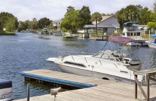 Crystal River Hotel | Days Inn by Wyndham Crystal River