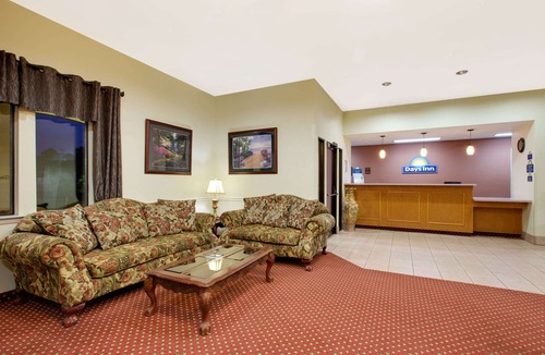 Fairfield Hotel | Days Inn by Wyndham Fairfield