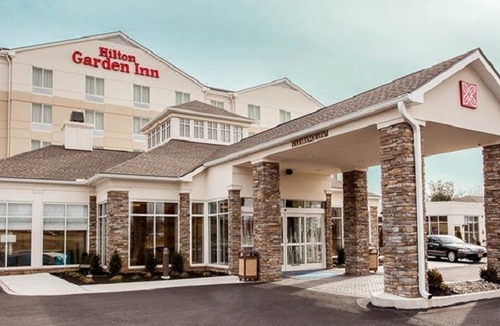 Fox Point Hotel | Hilton Garden Inn Providence