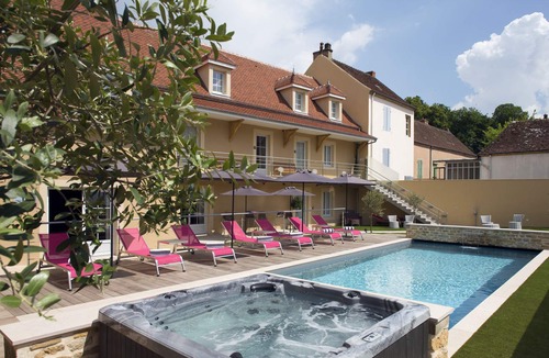 Charolles Hotel | Maison Doucet