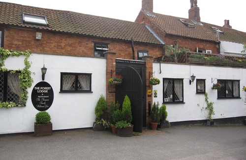 Edwinstowe Hotel | The Forest Lodge