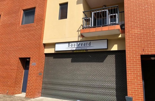 Hamilton Other | Boulevard on Beaumont