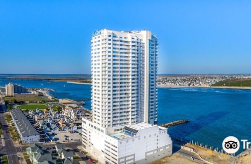 Atlantic City Hotel | FantaSea Resorts - Flagship
