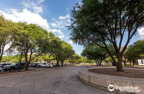 McKinney Hotel | Austin Southpark Hotel