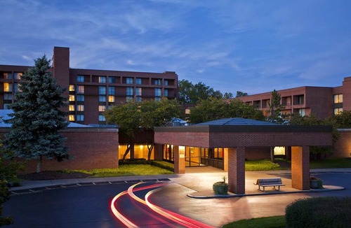 East Syracuse Hotel | DoubleTree by Hilton Syracuse