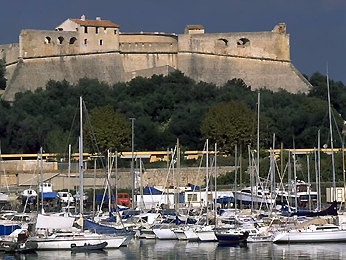 Antibes Hotel | Ibis Styles Antibes