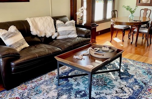 Astoria Apartment | Historic Downtown Riverview Flat, No. 2