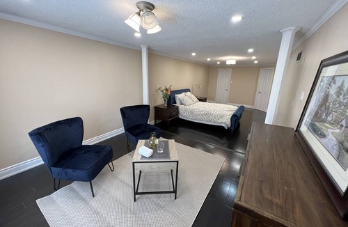 Scarborough House | Cozy Upscale Scarborough Home!