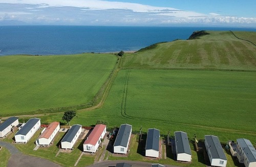 Ayr House | 2 bedroom accommodation in Ayr