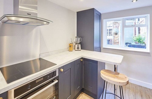 Stokesley House | Host & Stay | 2 College Square