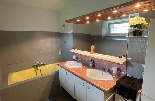 Louan-Villegruis-Fontaine House | House sleeps up to 28 pool in summer