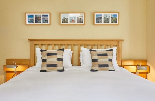 South Charlton Apartment | Host & Stay | Muggles Mews