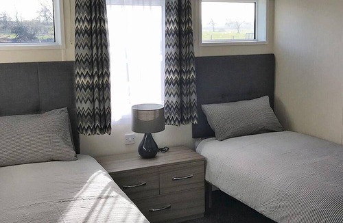 Fishcross Cabin | 2 bedroom accommodation in Alva, Nr Stirling