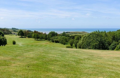 Llanrhystud House | 2 bedroom accommodation in Llanrhystud, Cardiganshire