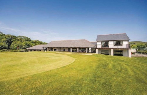 Llanrhystud Cabin | 3 bedroom accommodation in Llanrhystud, Cardiganshire