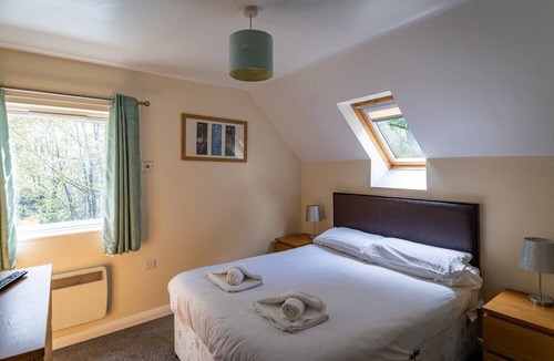 Farley Cabin | 4 bedroom accommodation in Oakamoor