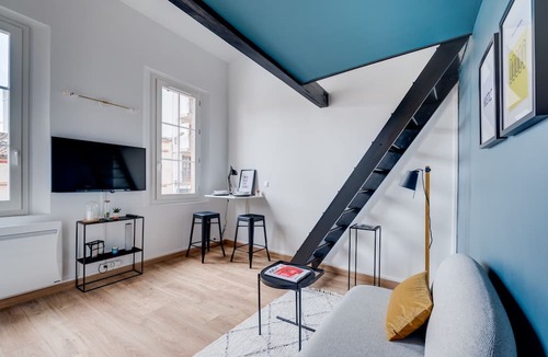 Saint - Michel Apartment | L'Oceà - Studio District Busca - Near Metro