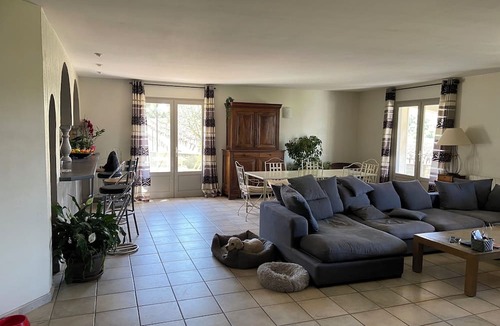 Saint-Laurent-de-Carnols Cabin | Jolie Villa Spacieuse Avec Piscine Vallée de la Cèze