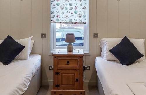 Gisleham Cabin | 2 bedroom accommodation in Lowestoft