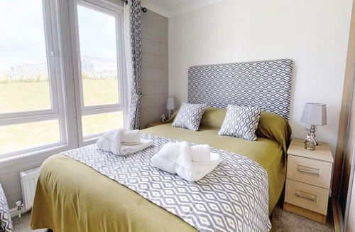 Mundesley Cabin | 2 bedroom accommodation in Mundesley
