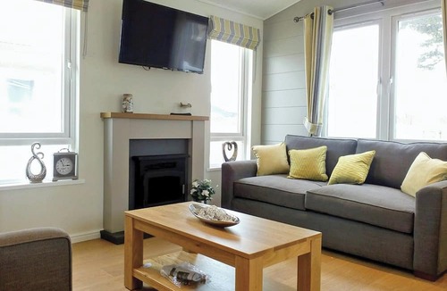 Mundesley Cabin | 2 bedroom accommodation in Mundesley