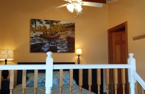 Shelton House | Beach Casita - Allyn Inn