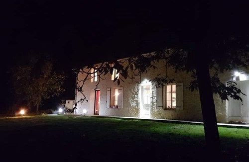 Le Pin-la-Garenne Cottage | Gite Le Pin-la-Garenne, 2 bedrooms, 4 persons