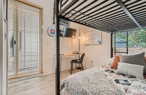 Barton Hills House | Pet Friendly Retreat with Lap Pool/Spa in the '04!