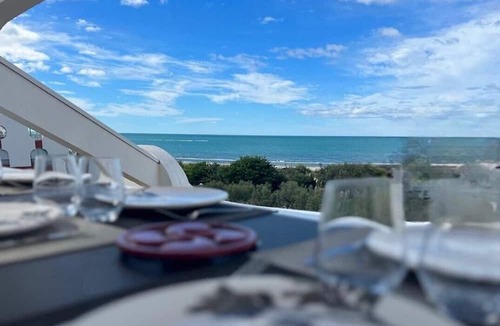 Le Couchant Apartment | MAGNIFICENT ROOFTOP SEA VIEW !