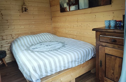 Dingy-Saint-Clair Cabin | Vrbo Property