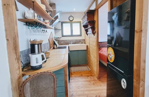 Vaureal Cottage | Gite Vauréal, 1 bedroom, 3 persons