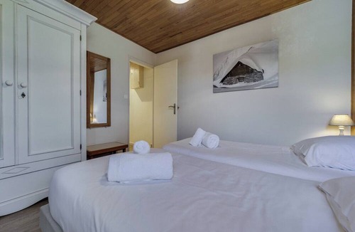 Le Lavachet Villa | Apartment Brel - One Bedroom Villa, Sleeps 2