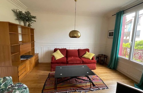 Montreuil Apartment | Bright 76m2 in Montreuil
