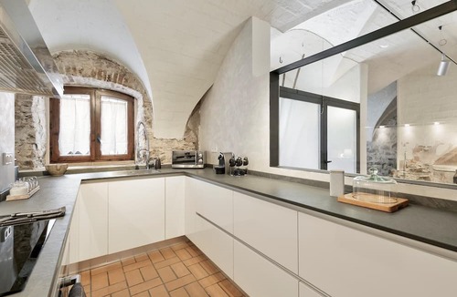 Garriguella House | Garriguella- Roses – Pool Costa Brava House