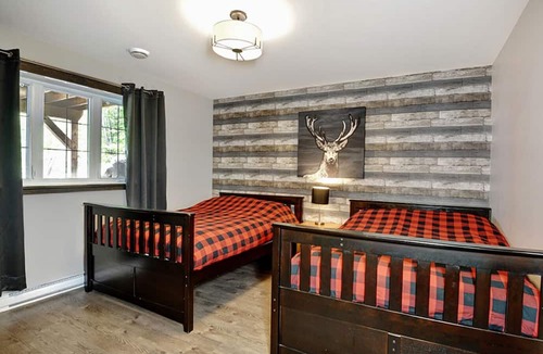 Stoneham Cottage | 14- Cottage for rent in Stoneham (CITQ: 245486)