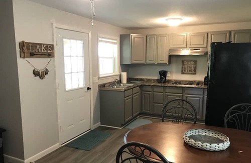 Zwolle Cottage | Cozy Cottage on Toledo Bend!