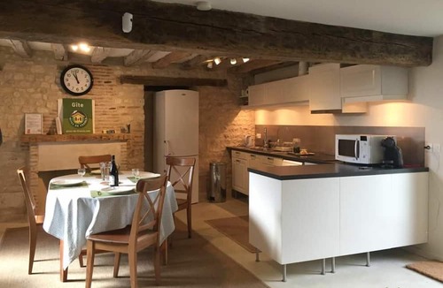 Beaune-la-Rolande Cottage | Gite Beaune-la-Rolande, 2 bedrooms, 4 persons