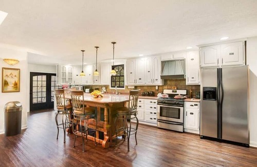 Kankakee Villa | PARADISE》Dreamy, Provocative, Limitless