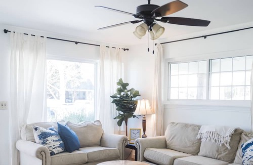 Forest Park House | Cheerful Avondale Bungalow