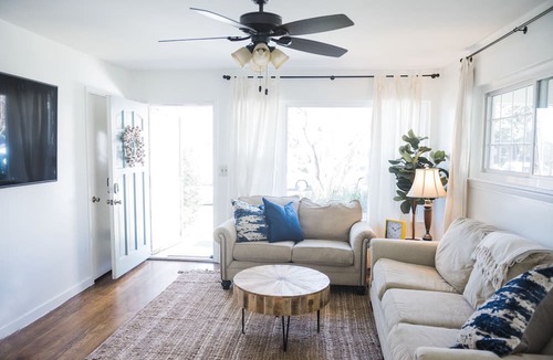 Forest Park House | Cheerful Avondale Bungalow
