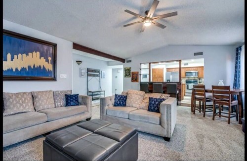 Mesquite House | Cozy 3 Bedroom with outdoor dining and a pool