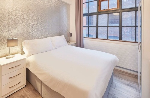 RopeWalks Apartment | Host & Stay | Concert Square